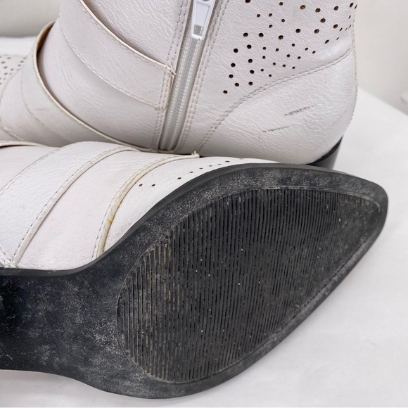 Qupid white ankle boots - Picture 6 of 11